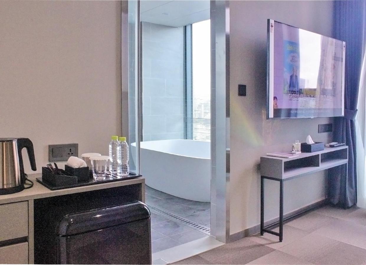 Hotel U5 Сеул Екстериор снимка
